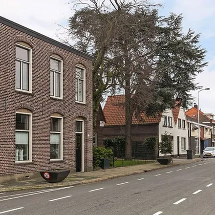 Rent this 3 bed apartment on Sint Trudostraat 21 in 5616 GA Eindhoven, Netherlands