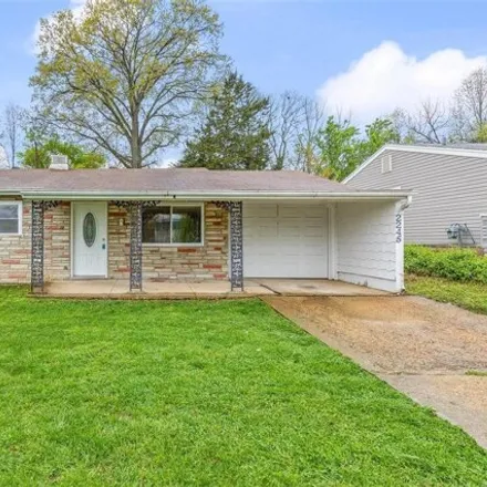 Buy this 3 bed house on 2245 Summit Drive in Arnold, MO 63010