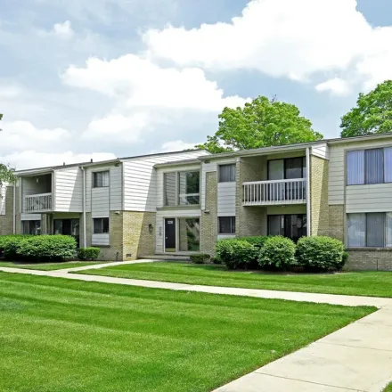 Image 6 - Roanoke Street, Southfield, MI 48075, USA - Apartment for rent