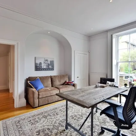 Rent this 6 bed apartment on 52 Clifton Hill in London, NW8 0QE