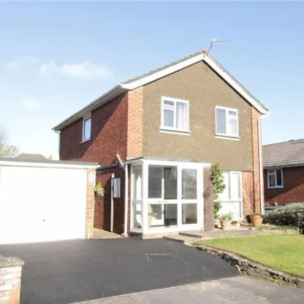 Buy this 3 bed house on Heads Farm Close in Kinson, BH10 7DF