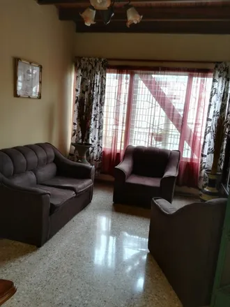 Rent this 1 bed house on Zapote in El Jardín, CR