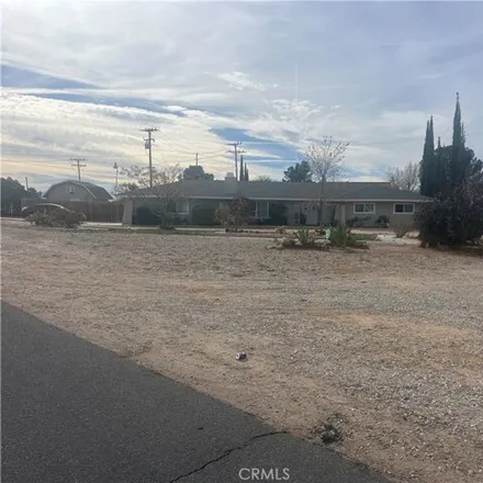 Image 4 - 12174 Snapping Turtle Road, Apple Valley, CA 92308, USA - House for sale