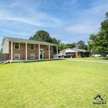 Buy this 4 bed house on Tucker Elementary School in 1300 Tucker Road, Perry