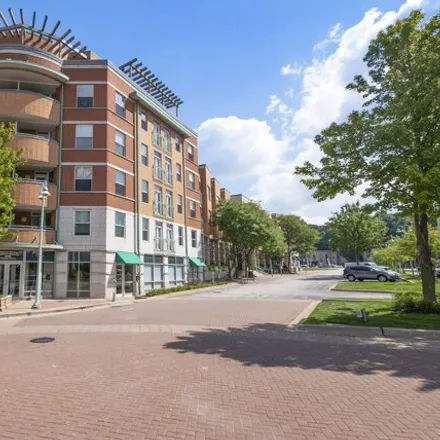 Buy this 2 bed condo on 298 Willow Boulevard in Willow Springs, Lyons Township