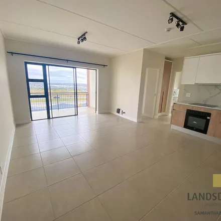 Rent this 2 bed apartment on Midwood Avenue in Richwood, Western Cape