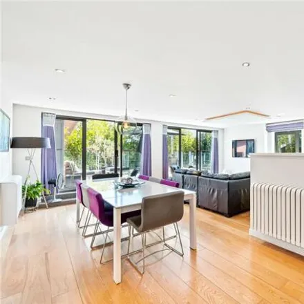 Image 2 - Goldstone, Park View Road, Hove, BN3 7AW, United Kingdom - House for sale