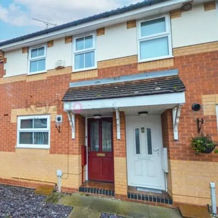 Buy this 2 bed townhouse on Deepwell Court in Sheffield, S20 4SW