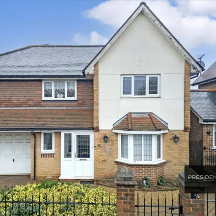 Buy this 4 bed house on Cross Road in Manor Road, London