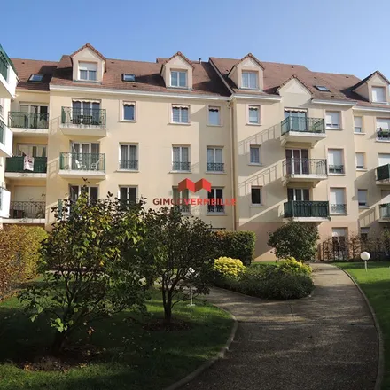 Rent this 1 bed apartment on 17 Rue Saint-Sébastien in 78300 Poissy, France