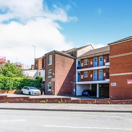 Rent this 2 bed apartment on unnamed road in Southampton, SO19 9DT