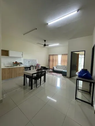 Rent this 3 bed apartment on MesaMall in Persiaran Ilmu, Bandar Baru Nilai