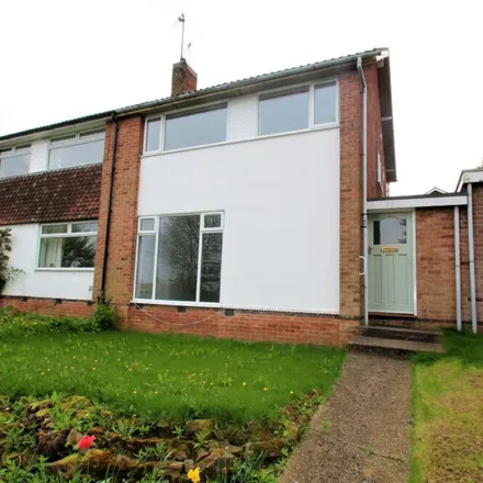 Rent this 3 bed duplex on 6 Weldbank Close in Nottingham, NG9 5FU