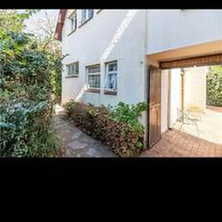 Image 2 - Kildare Avenue, Parkview, Johannesburg, 2001, South Africa - Apartment for rent