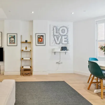 Rent this 2 bed room on 18 Sisters Avenue in London, SW11 5SL