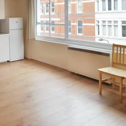 Rent this 1 bed apartment on Steak+ in 73 Gray's Inn Road, London