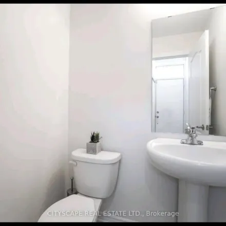 Image 7 - 19 Applewood Lane, Toronto, ON M9C 5S3, Canada - Apartment for rent