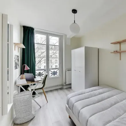 Rent this 5 bed room on 19 Boulevard Saint-Martin in 75003 Paris, France