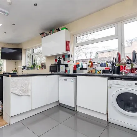 Image 3 - 152 Bournbrook Road, Selly Oak, B29 7DD, United Kingdom - House for rent