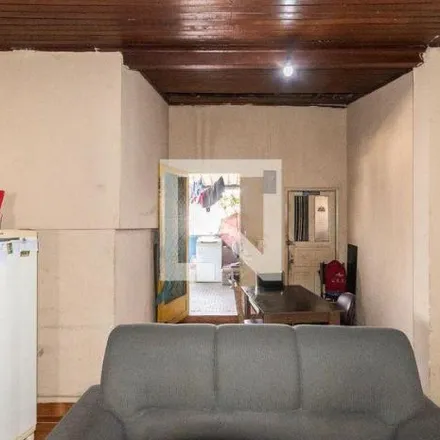 Rent this 2 bed apartment on Rua Conde de Leopoldina in São Cristóvão, Rio de Janeiro - RJ