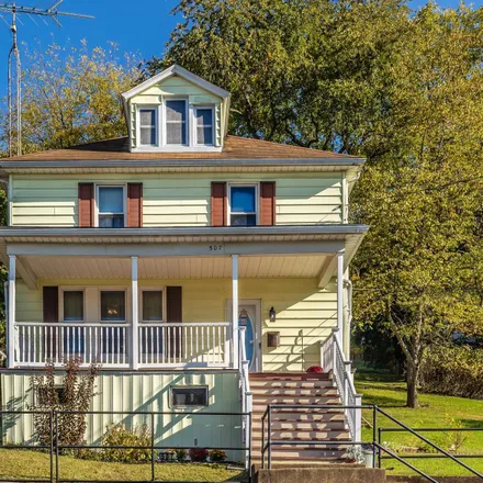Buy this 3 bed house on 507 West B Street in Brunswick, MD 21716