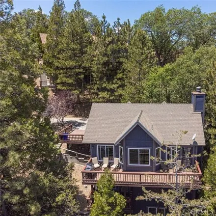 Rent this 3 bed house on Gras Valley Alley in Lake Arrowhead, CA 92352