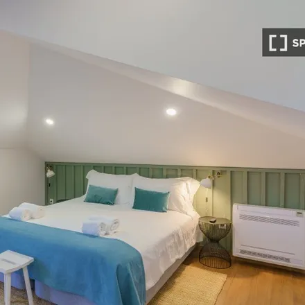 Rent this 1 bed apartment on Rua Cândido dos Reis in 4400-074 Vila Nova de Gaia, Portugal