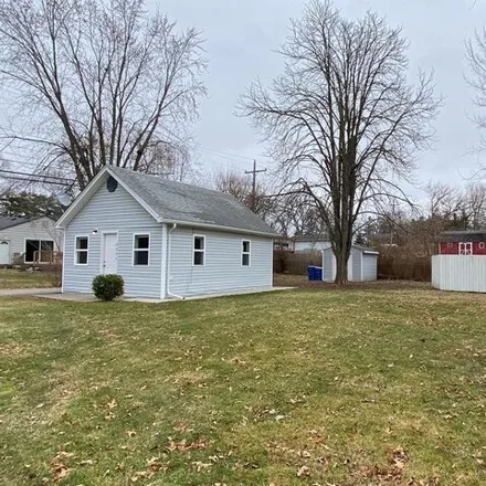 Image 2 - 2841 Peerless Street, Waterford Charter Township, MI 48328, USA - House for rent
