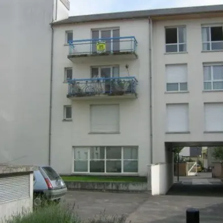 Rent this 1 bed apartment on 10 Place de la Commune in 45800 Saint-Jean-de-Braye, France