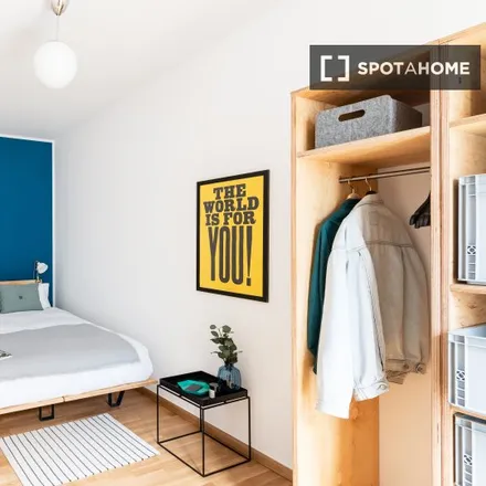 Rent this 2 bed room on Weserstraße in 10247 Berlin, Germany