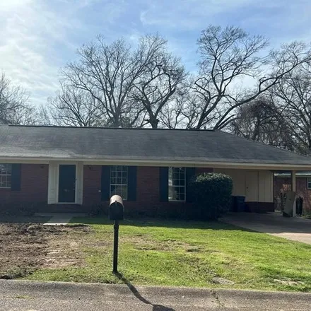 Buy this 3 bed house on 180 Ashwood Drive in Natchez, MS 39120
