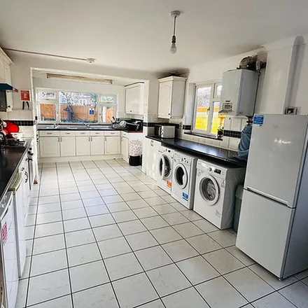 Rent this 1 bed apartment on The Sacred Heart Language College in Spencer Road, London