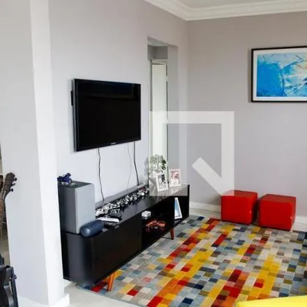 Buy this 2 bed apartment on Rua Gasparino Lunardi in Vila Quitauna, Osasco - SP