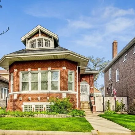 Buy this 5 bed house on 8153 South Rhodes Avenue in Chicago, IL 60619
