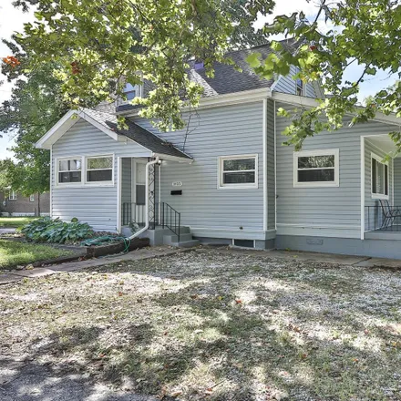 Buy this 4 bed house on 1435 Waldron Avenue in University City, MO 63130