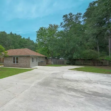 Image 4 - 199 Mulberry Circle, Crawfordville, FL 32327, USA - House for sale