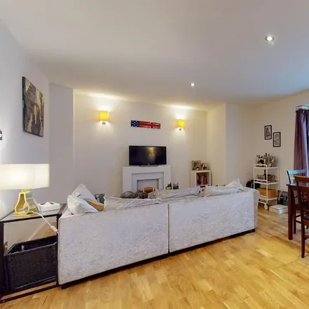 Rent this 1 bed apartment on Laurel House in 147A Cromwell Road, London