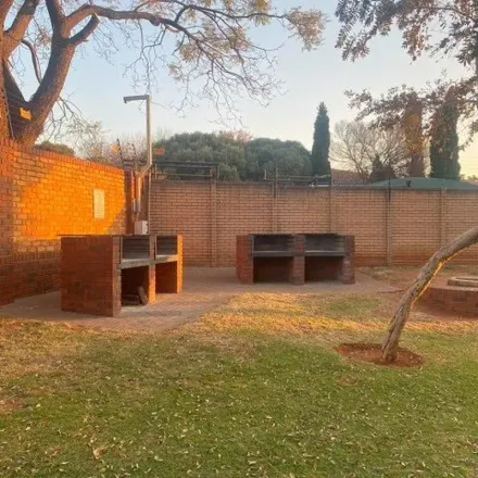 Rent this 2 bed apartment on unnamed road in La Montagne, Gauteng