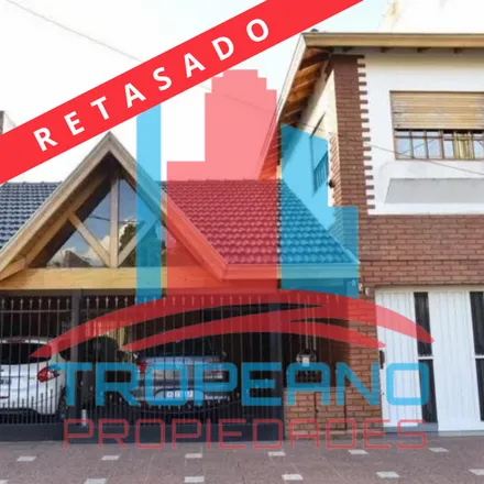 Buy this studio house on Salala 633 in Partido de La Matanza, B1752 CXU Lomas del Mirador