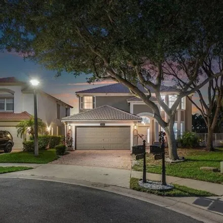 Buy this 5 bed house on Avondale Court in West Palm Beach, FL 33409