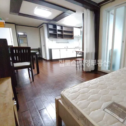 Image 2 - 서울특별시 강남구 대치동 954-4 - Apartment for rent