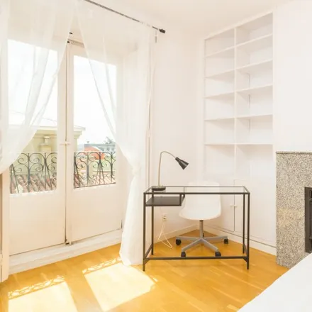 Rent this 8 bed room on Madrid in Calle de los Mancebos, 16