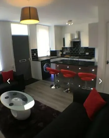 Rent this 3 bed townhouse on Harold Mount in Leeds, LS6 1PW
