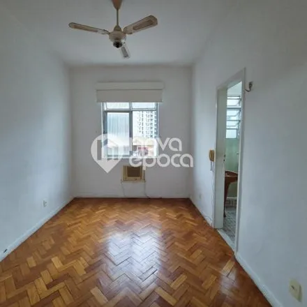 Buy this 1 bed apartment on Edifício Audax in Praia de Botafogo 154, Botafogo