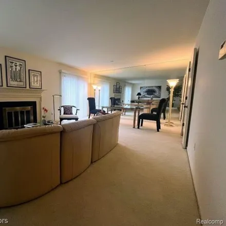 Image 8 - 1400 Timberview Trail, Bloomfield Township, MI 48304, USA - Condo for sale