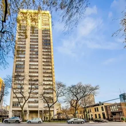 Buy this 1 bed condo on 1525 North Clark Street in Chicago, IL 60610