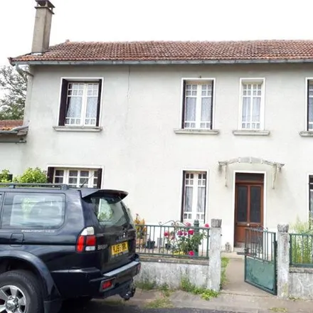 Buy this 4 bed house on Brillac in Rue du Couvent, 16500 Brillac