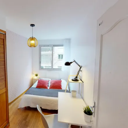 Rent this 4 bed room on 112 Rue Jean Vallier in 69007 Lyon, France