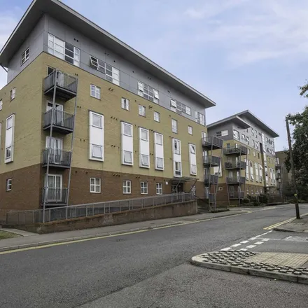 Rent this 1 bed apartment on Penta Court in Station Road, Borehamwood