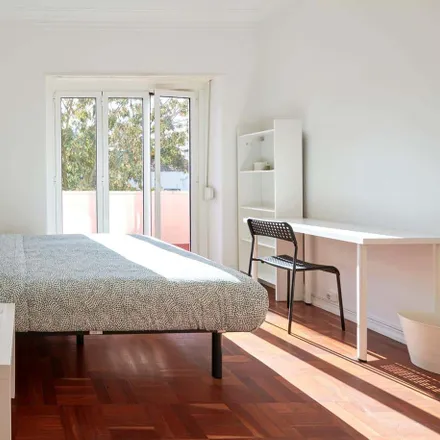 Rent this 14 bed room on Avenida Elias Garcia 48 in 1000-149 Lisbon, Portugal